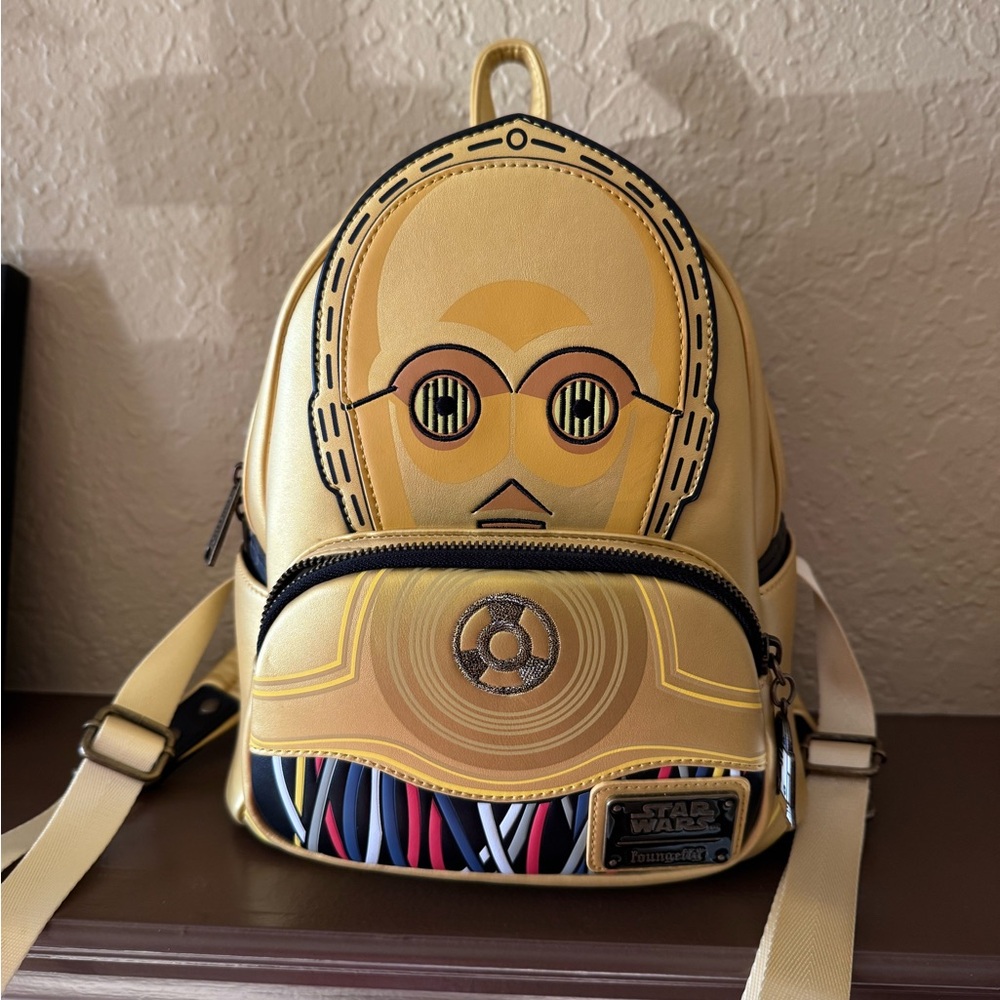 Star Wars Gold C-3PO Backpack